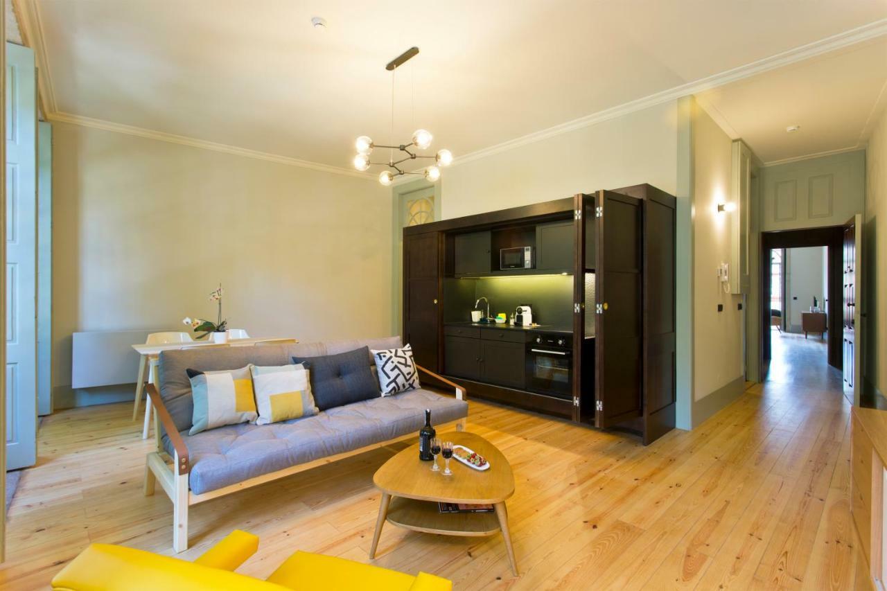 Trait House